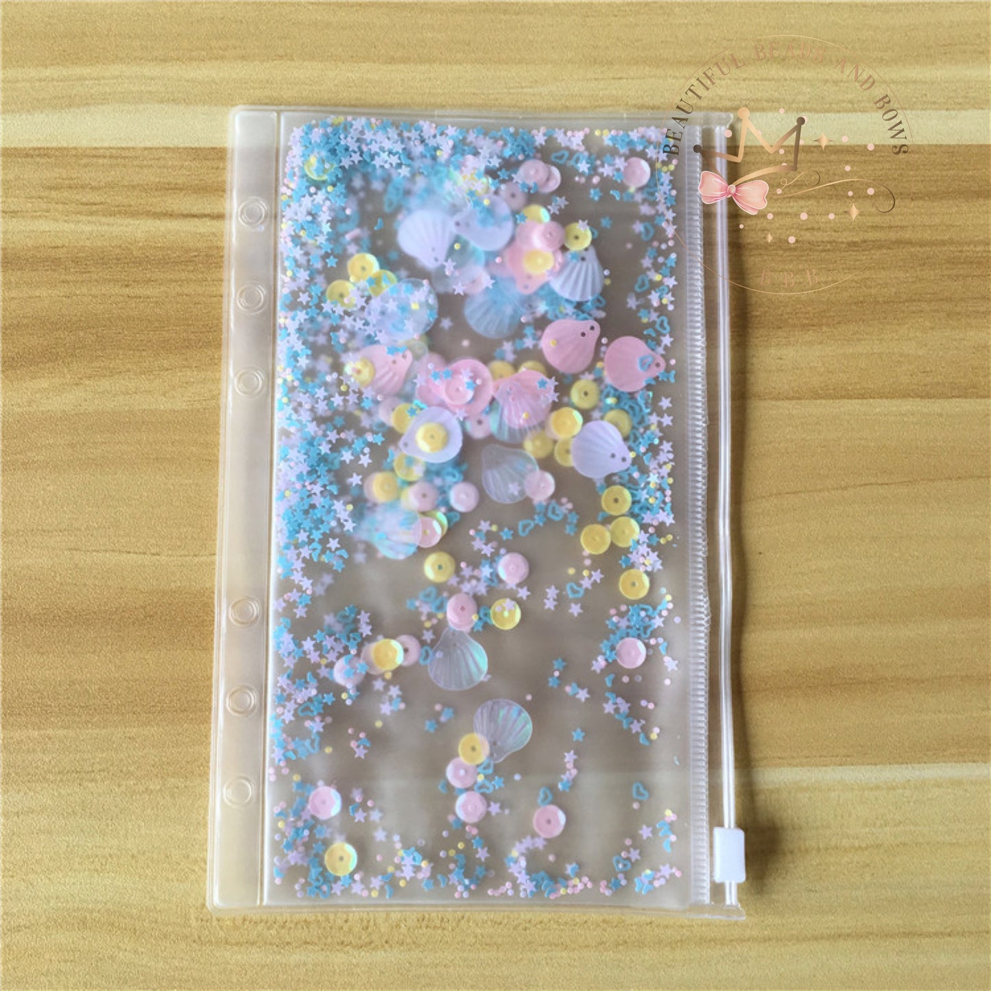 Shaker zipper envelope