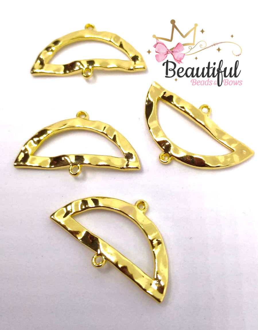 Semi circle connector