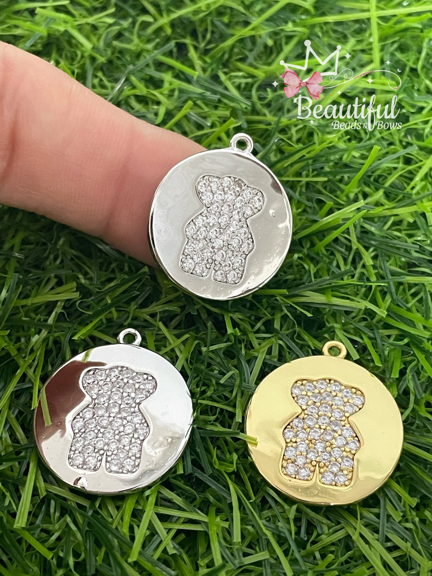 Bear pendant 18k